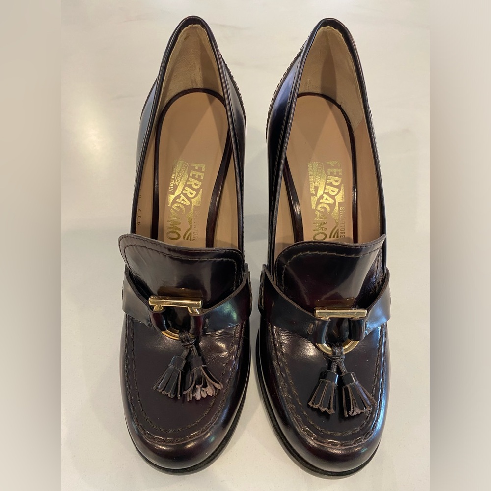Salvatore Ferragamo Womens Loafer Heels